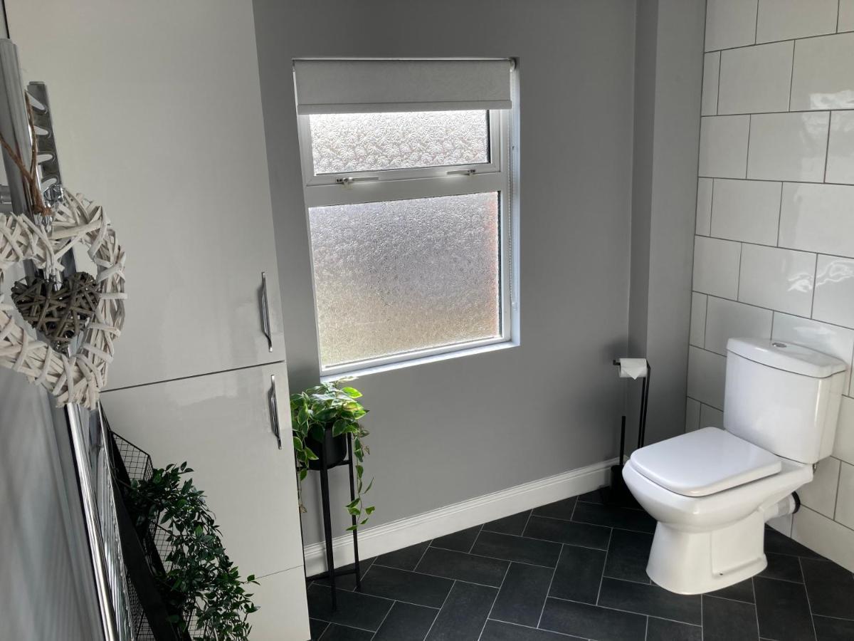 Cheshire Home Stays Crewe Exteriér fotografie